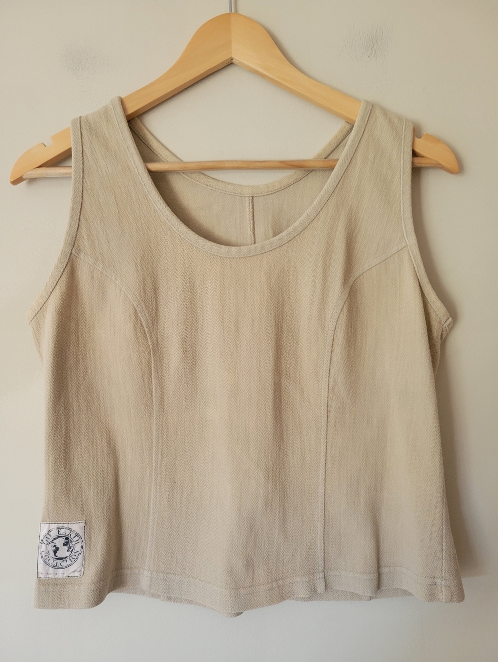 Women’s Cream Tank Top - Casual Stretch Scoop Neck